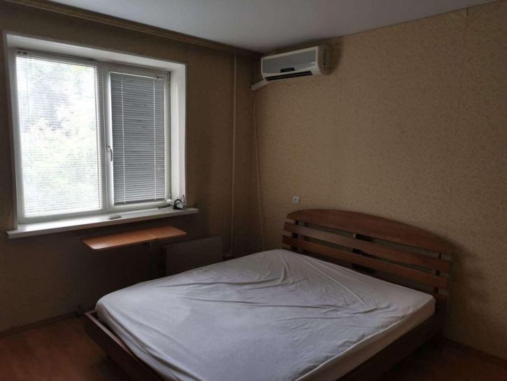 2-комн квартира Запорожская улица, 13