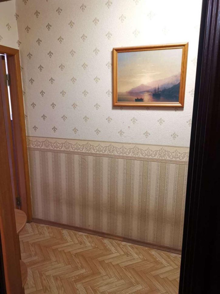 2-комн квартира Запорожская улица, 13