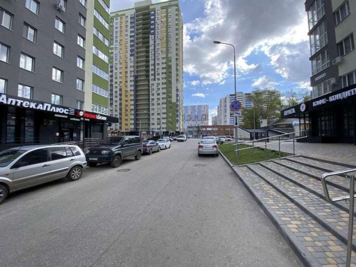 Торговое помещение Революционная улица, 103а