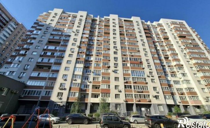 3-комн квартира проспект Кирова, 348,  д. 348