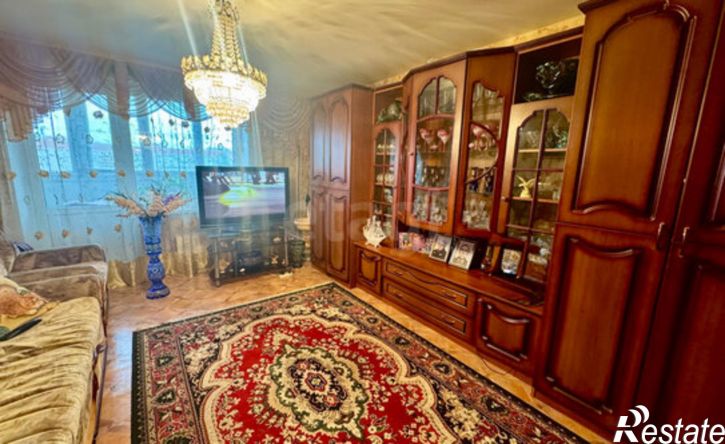 4-комн квартира проспект Кирова, 201,  д. 201