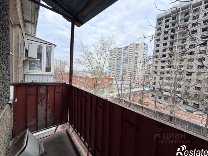 1-комн квартира Революционная улица, 109,  д. 109