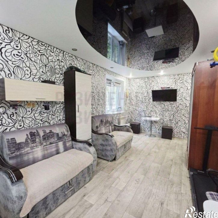 2-комн квартира Аэродромная улица, 81,  д. 81