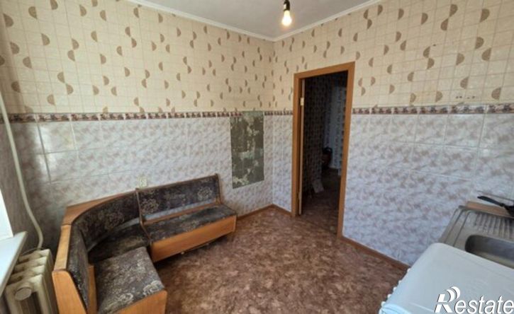 2-комн квартира улица Парижской Коммуны, 28,  д. 28