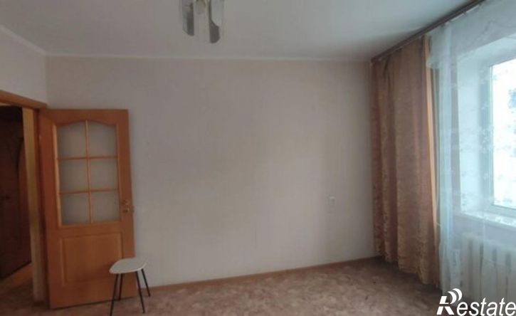 2-комн квартира улица Парижской Коммуны, 28,  д. 28