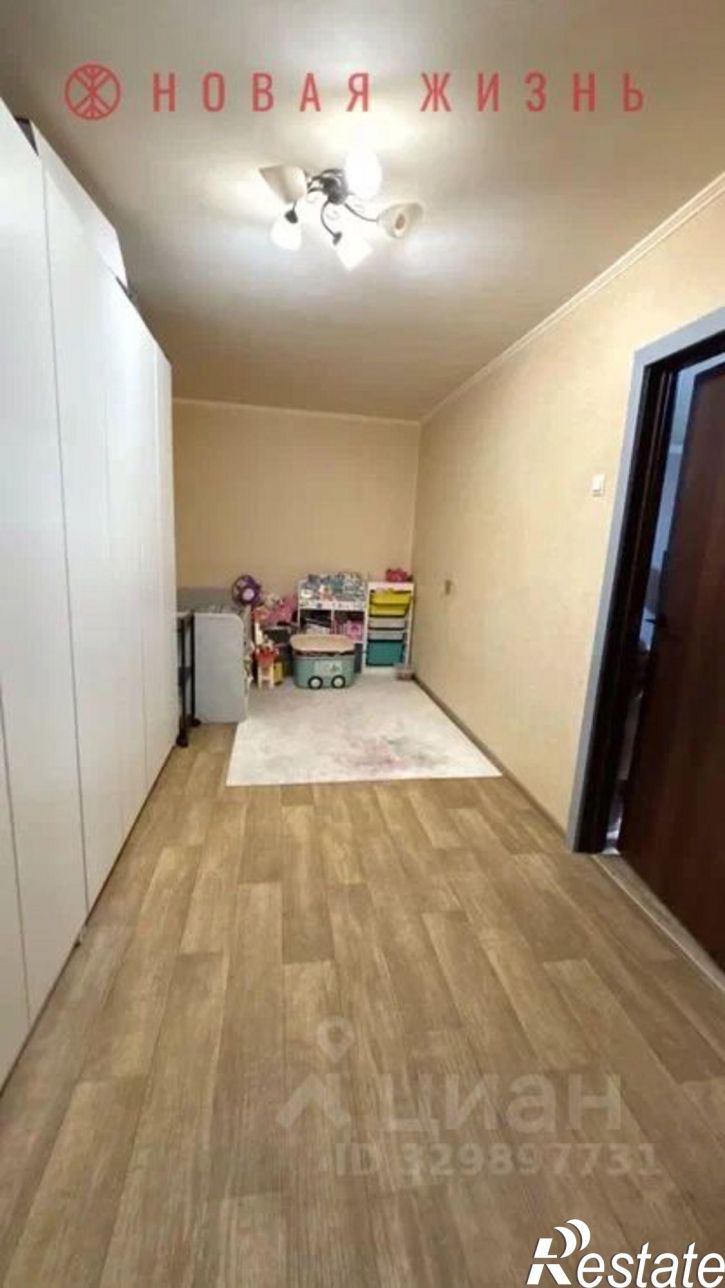 2-комн квартира ул Революционная, 54,  д. 54