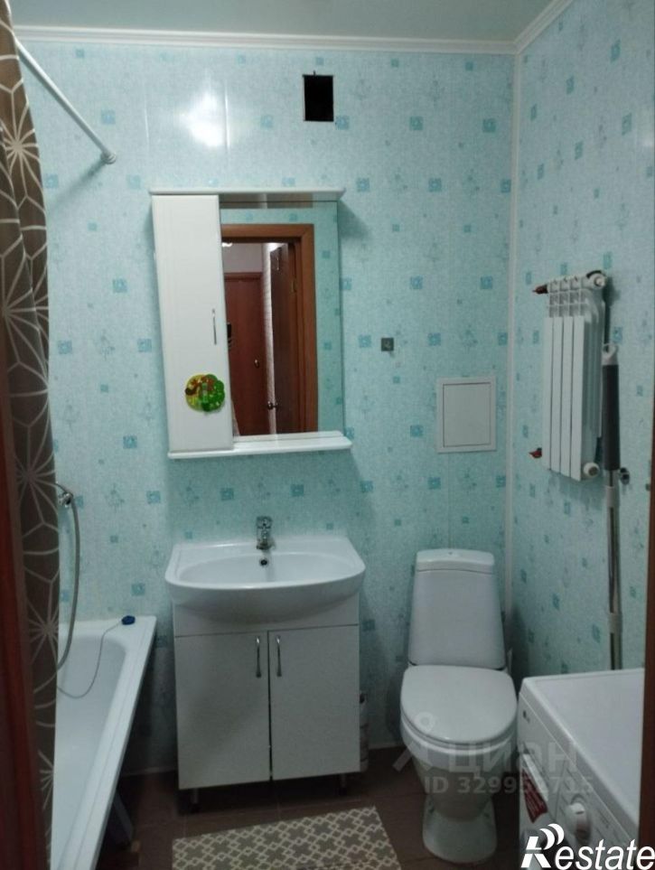 2-комн квартира улица Устинова, 8,  д. 8