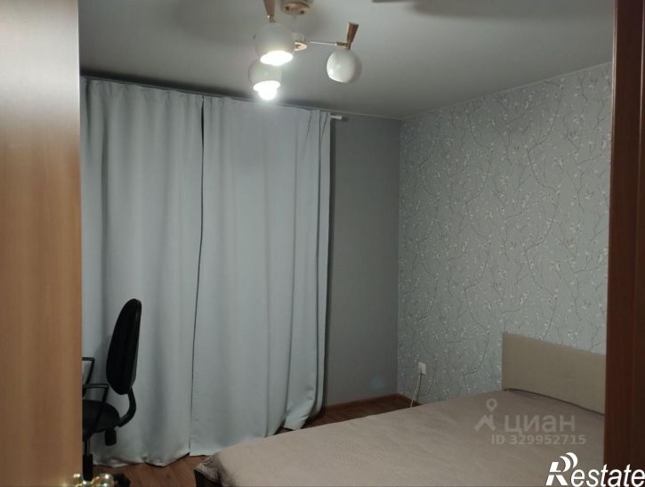 2-комн квартира улица Устинова, 8,  д. 8