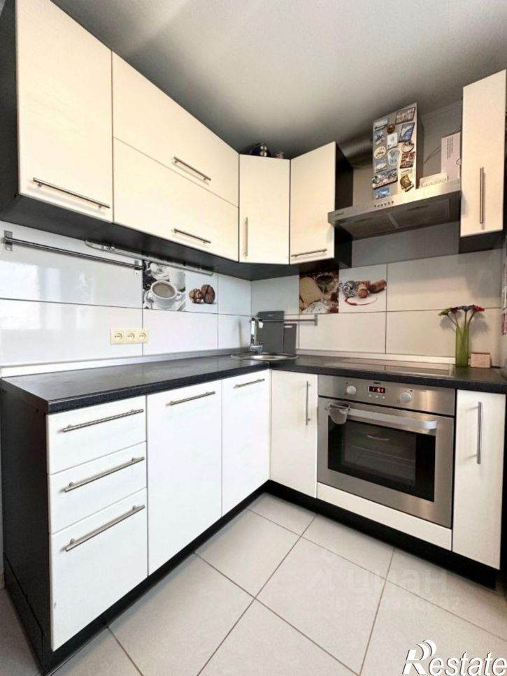 2-комн квартира проспект Кирова, 302,  д. 302