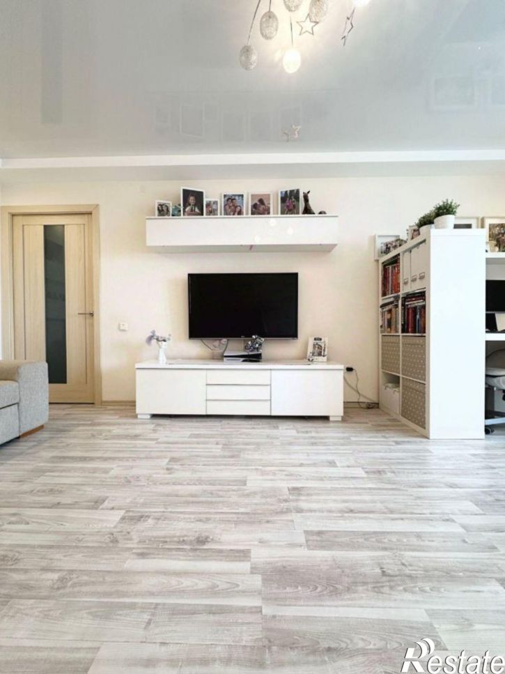 2-комн квартира проспект Кирова, 302,  д. 302