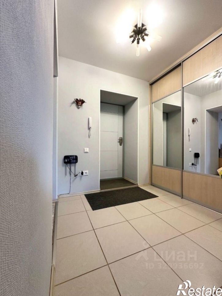2-комн квартира проспект Кирова, 302,  д. 302