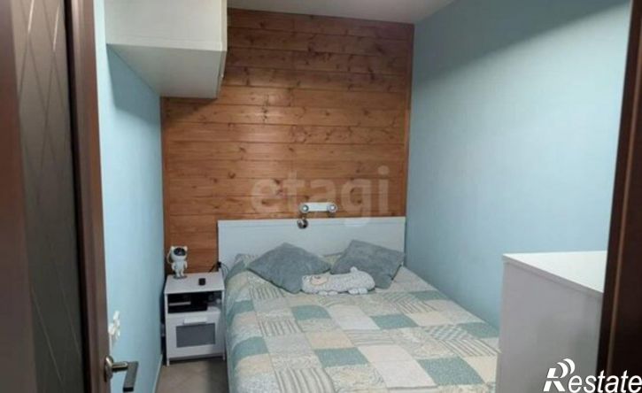 2-комн квартира улица Виталия Жалнина, 12,  д. 12