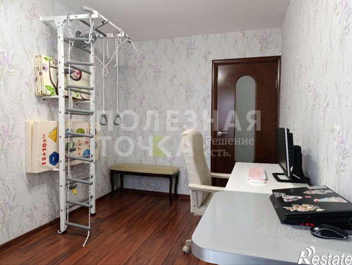4-комн квартира Пугачёвский тракт, 61,  д. 61