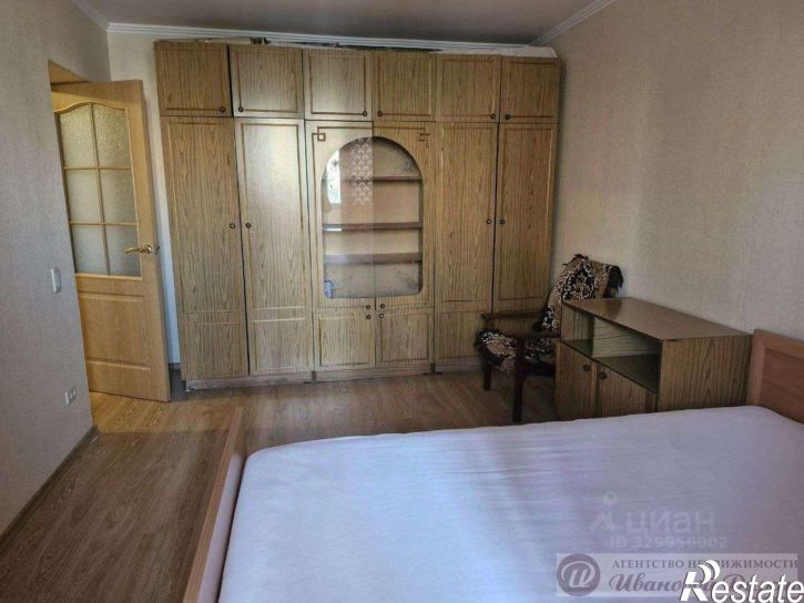 2-комн квартира пр-кт Карла Маркса, 10,  д. 10