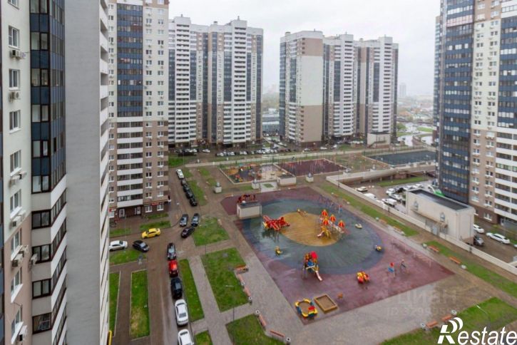 2-комн квартира проспект Карла Маркса, 200,  д. 200