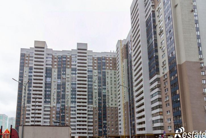 2-комн квартира проспект Карла Маркса, 200,  д. 200