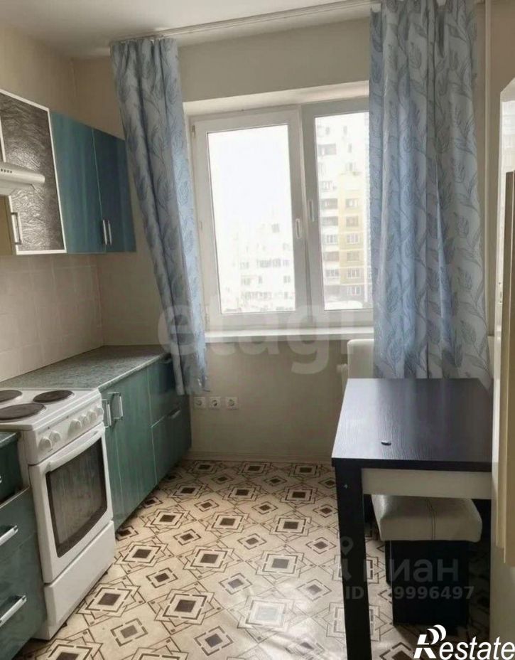 2-комн квартира улица Александра Матросова, 53,  д. 53