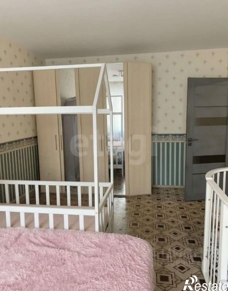 2-комн квартира улица Александра Матросова, 53,  д. 53
