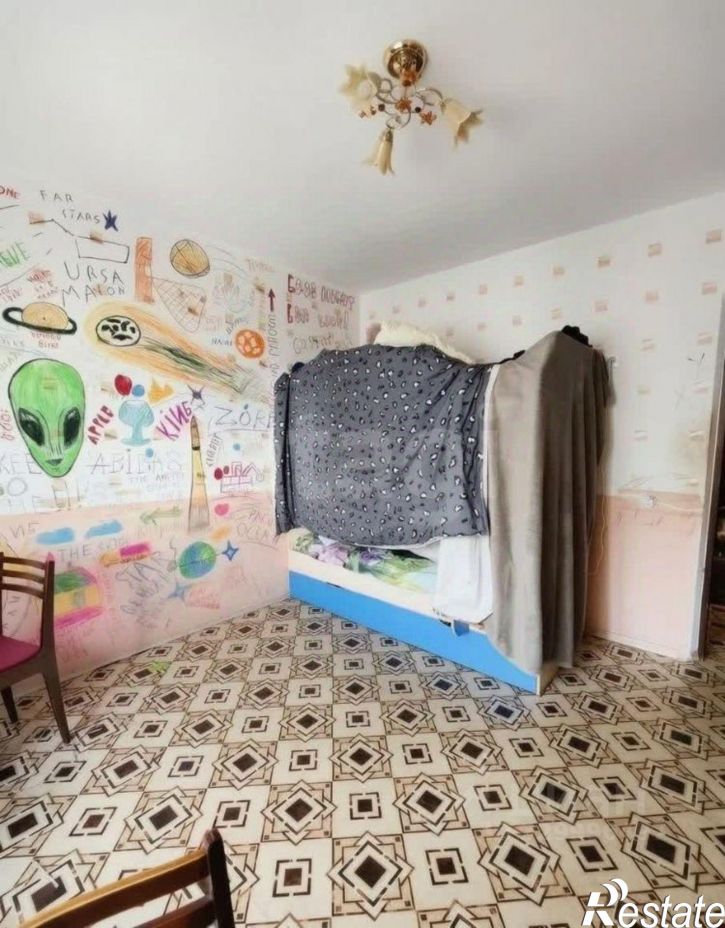 2-комн квартира улица Александра Матросова, 53,  д. 53