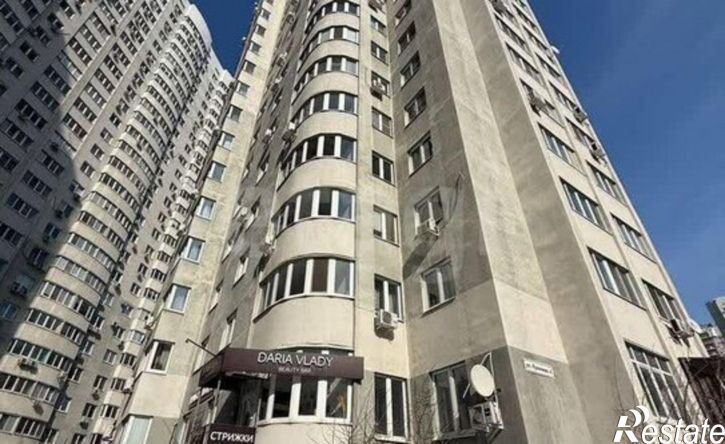 2-комн квартира улица Лукачёва, 4,  д. 4