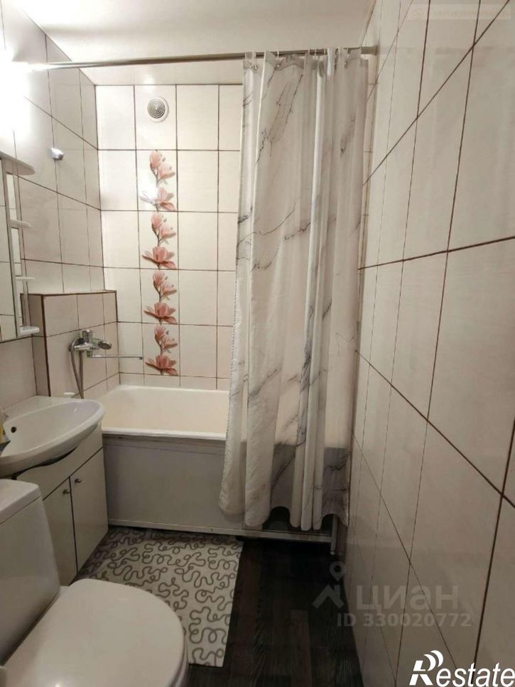 2-комн квартира проспект Карла Маркса, 268,  д. 268