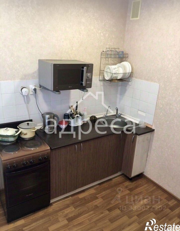 2-комн квартира улица Советской Армии, 107,  д. 107