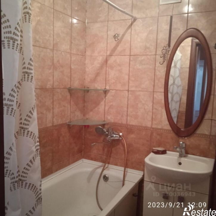 1-комн квартира улица Евгения Золотухина, 27,  д. 27