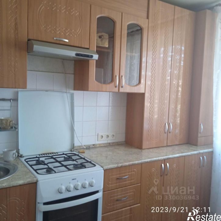 1-комн квартира улица Евгения Золотухина, 27,  д. 27