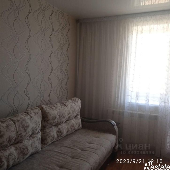1-комн квартира улица Евгения Золотухина, 27,  д. 27