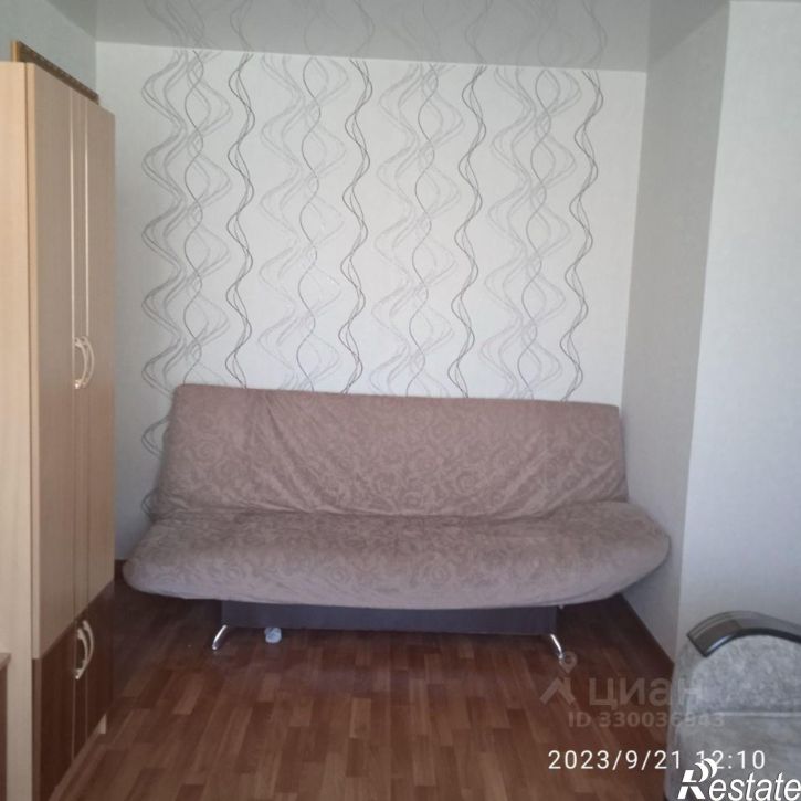 1-комн квартира улица Евгения Золотухина, 27,  д. 27