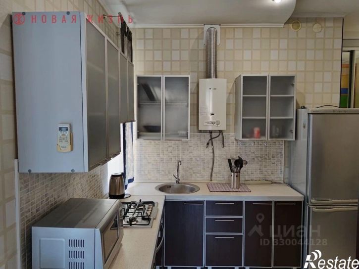 2-комн квартира улица Водников, 111,  д. 111