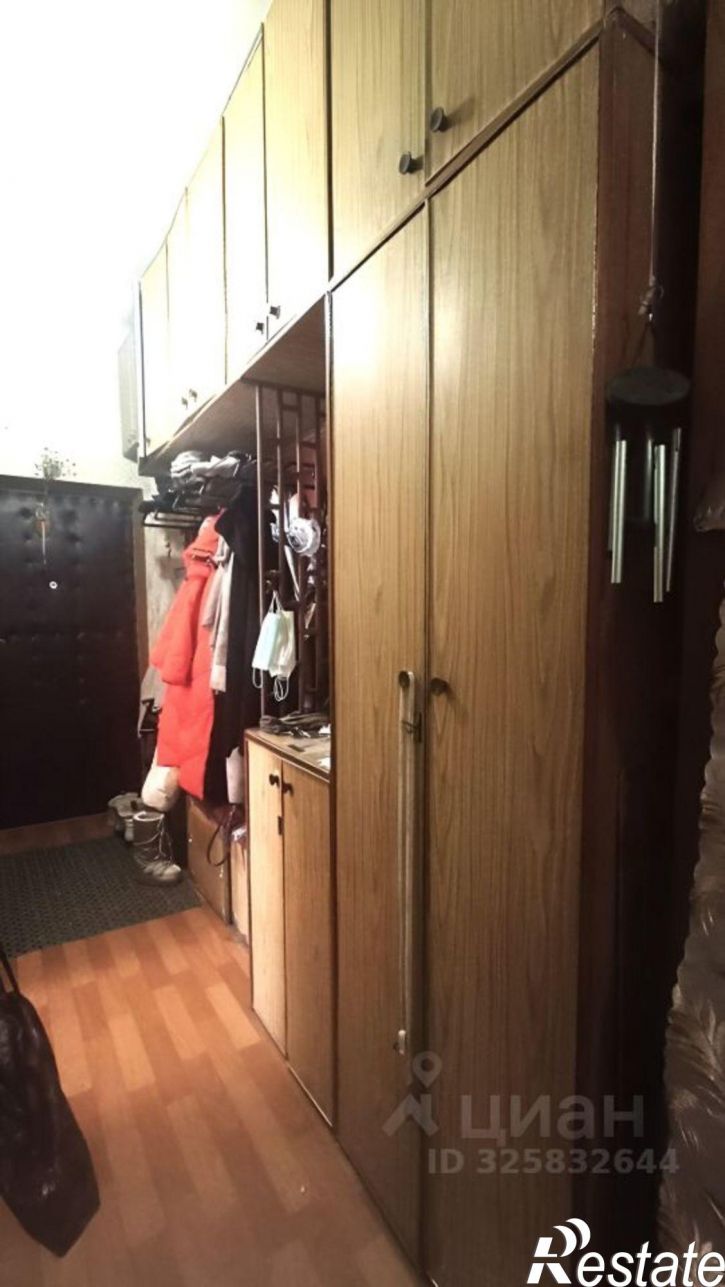 2-комн квартира улица Земеца, 24,  д. 24
