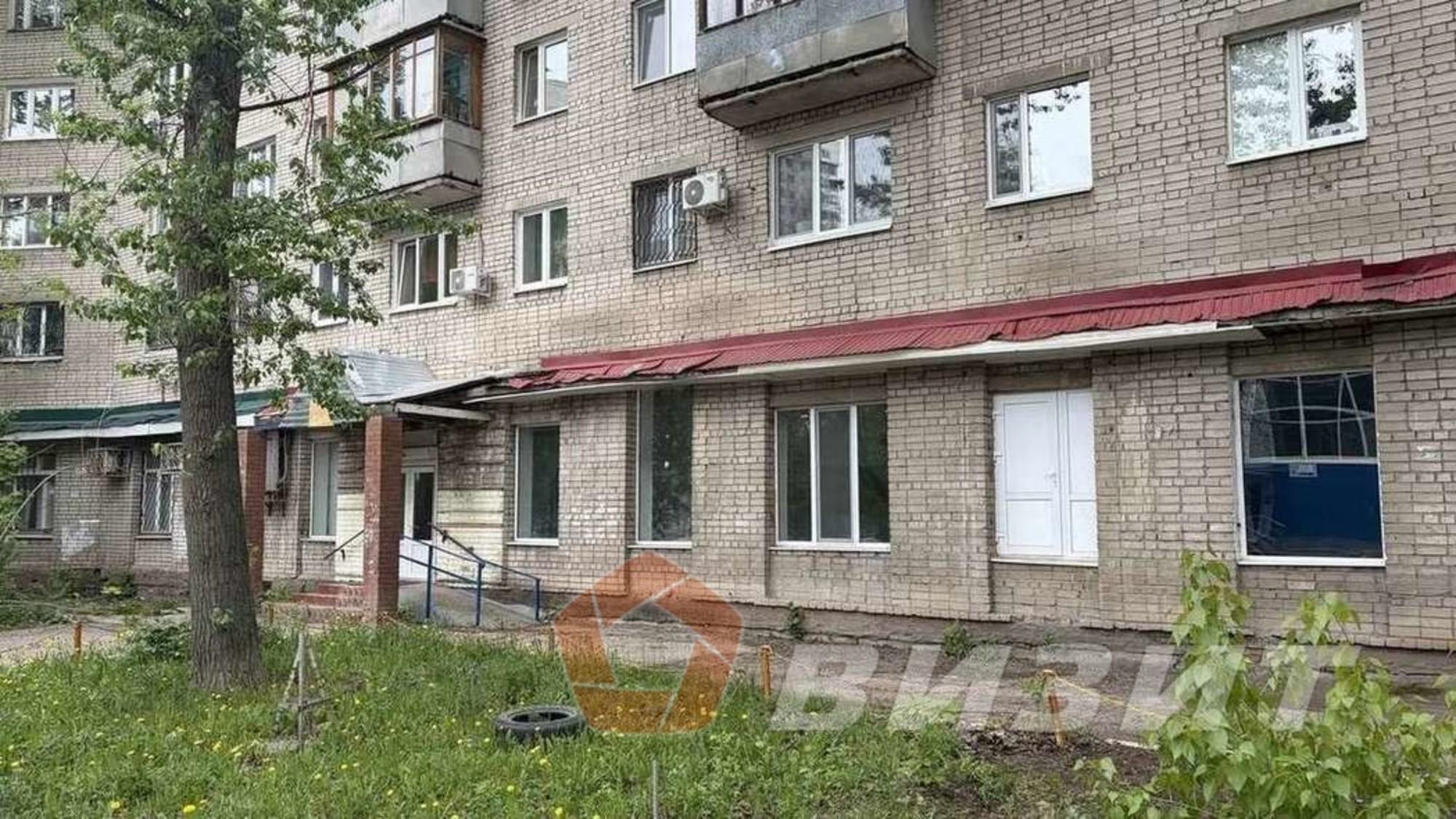 Сдать торговое помещение за 92 000 рублей на 3-й проезд, 55