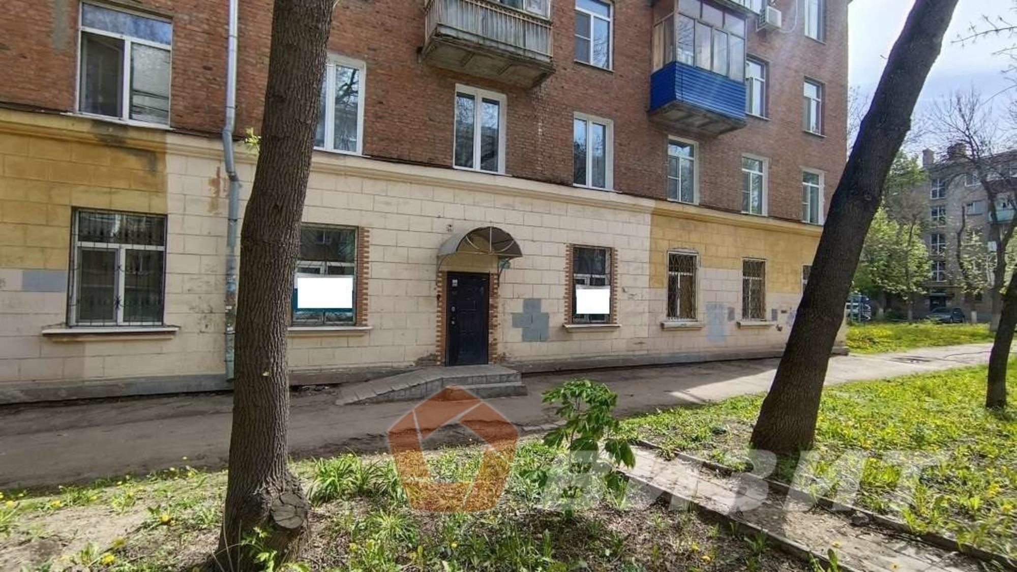 Купить торговое помещение за 5 500 000 рублей на Свободы улица, 75