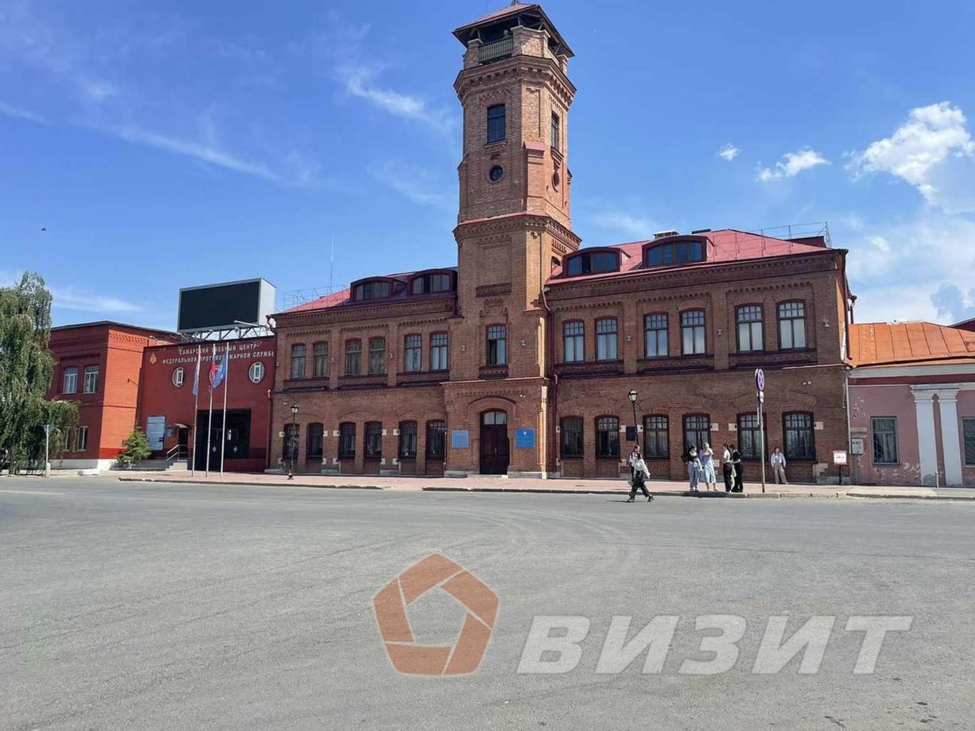 Сдать торговое помещение за 47 000 рублей на Крупской улица, 12