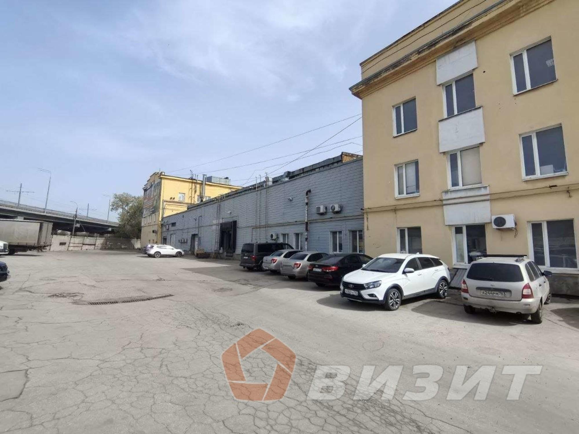 Сдать производственную площадь за 126 720 рублей на Земеца улица, 4