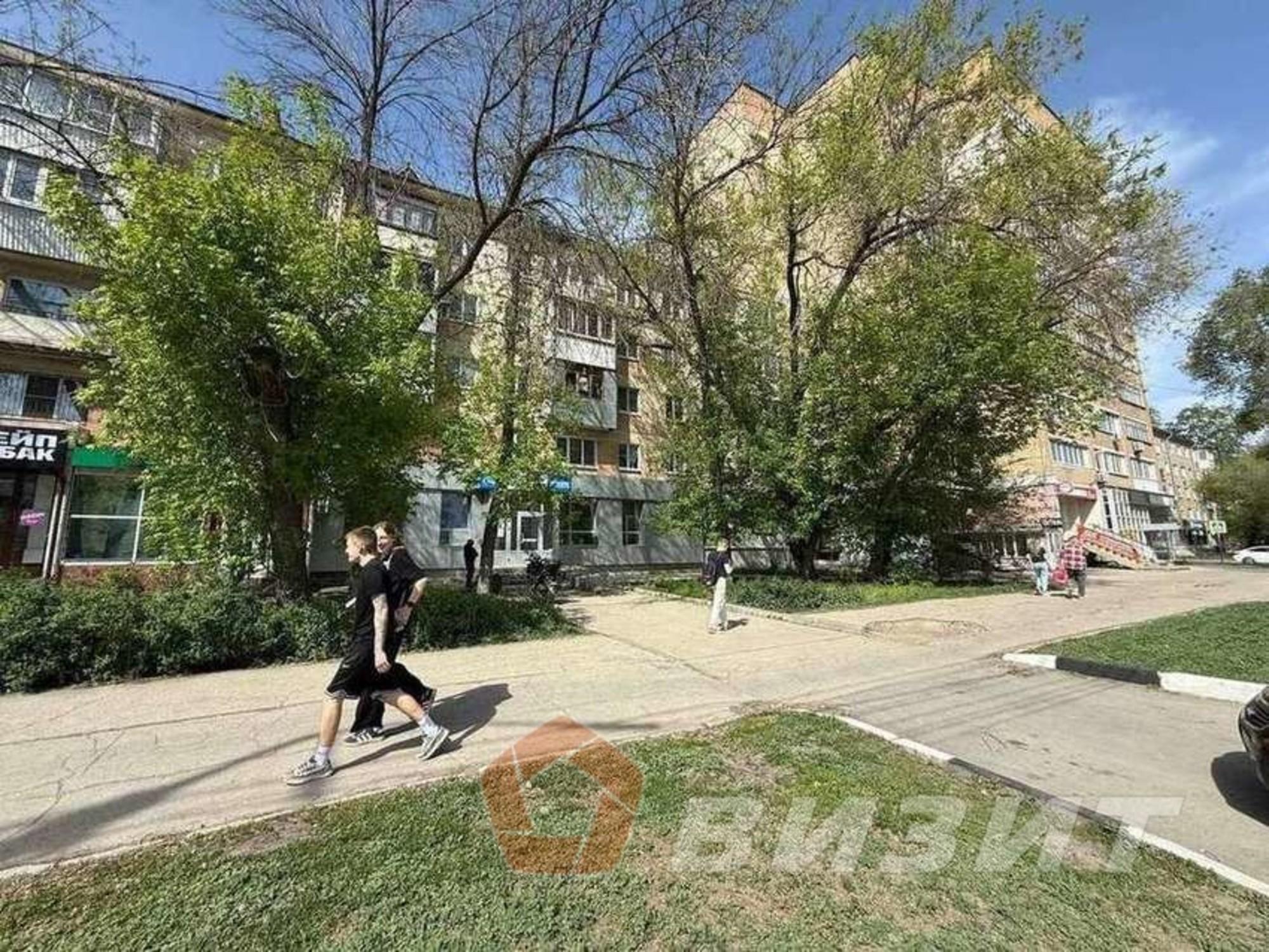 Сдать торговое помещение за 247 500 рублей на Гагарина улица, 26