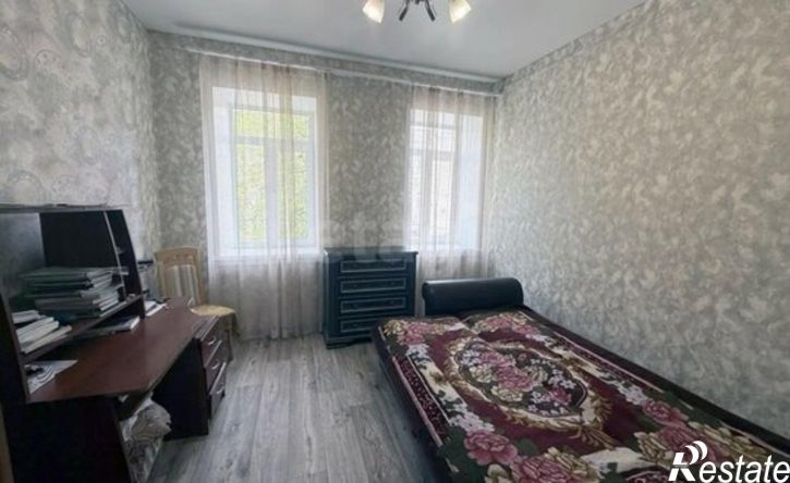 3-комн квартира ул Молодогвардейская, 42,  д. 42