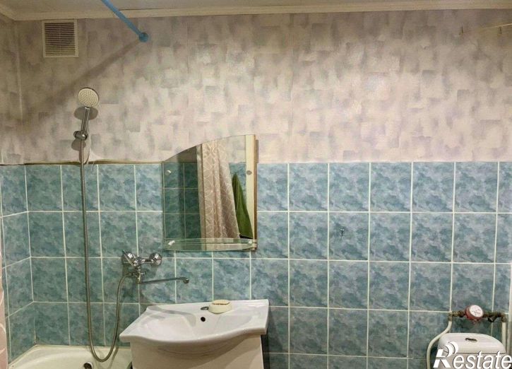 2-комн квартира проспект Кирова, 201,  д. 201