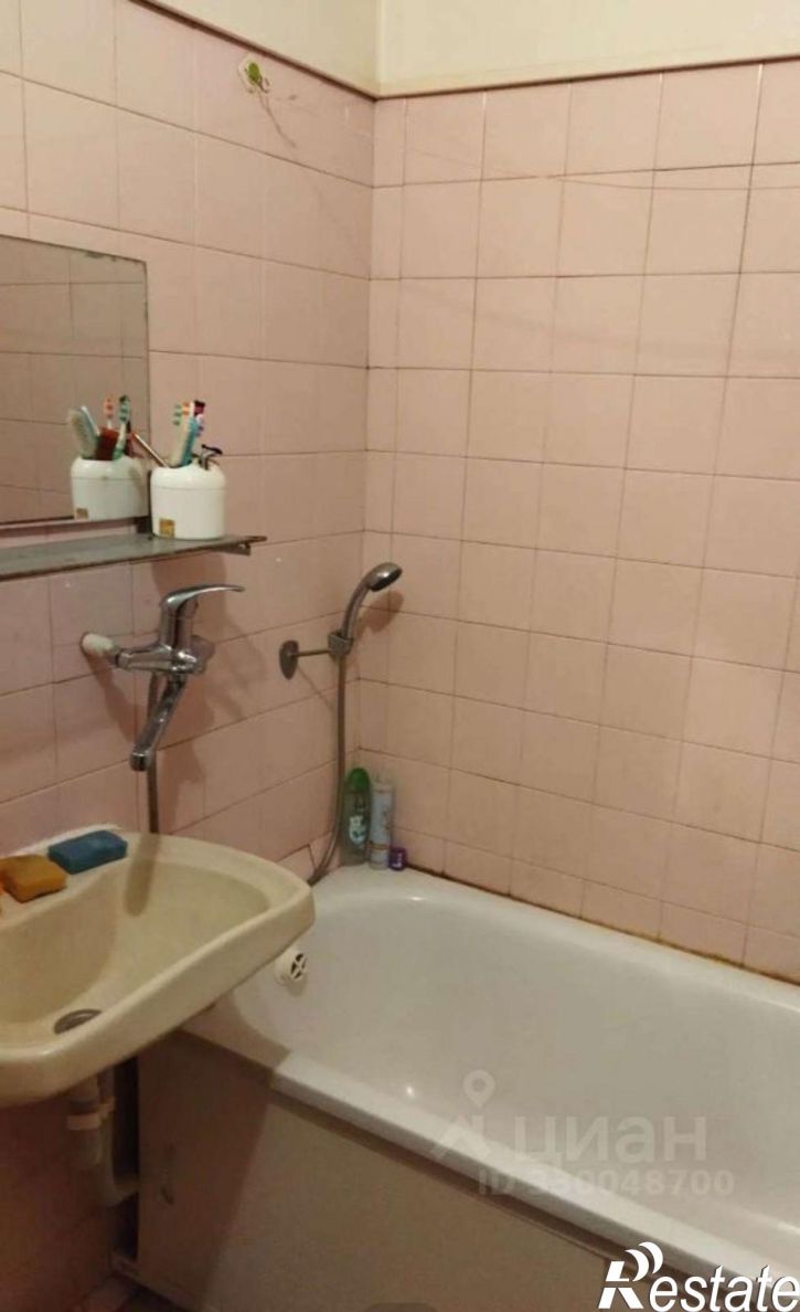 3-комн квартира проспект Кирова, 102,  д. 102