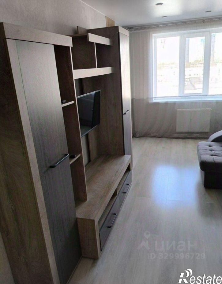 1-комн квартира Революционная улица, 101В,  д. 101В
