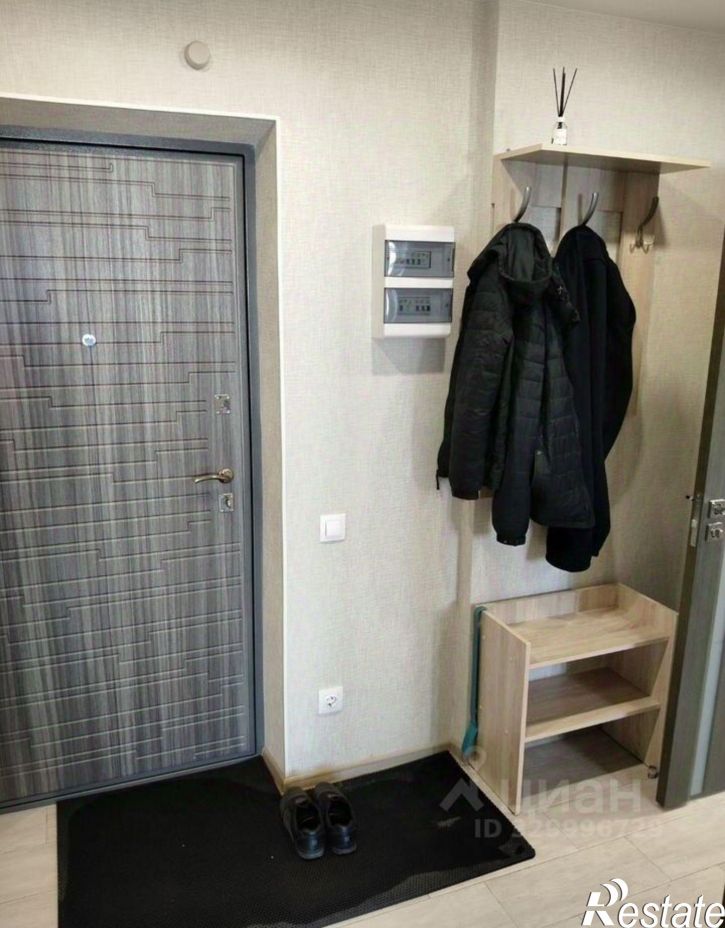 1-комн квартира Революционная улица, 101В,  д. 101В