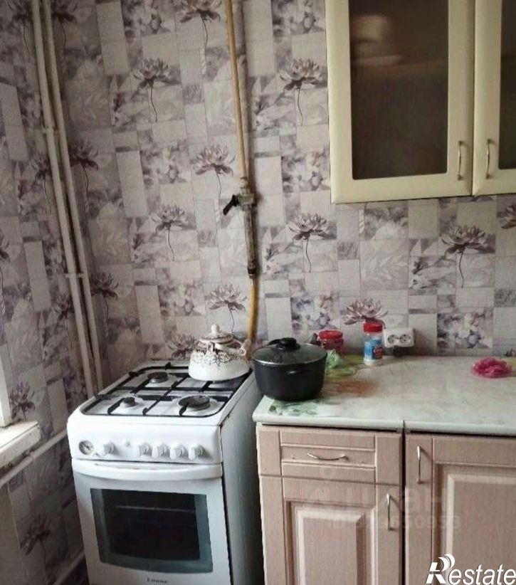 Комната ул Земеца, 28,  д. 28