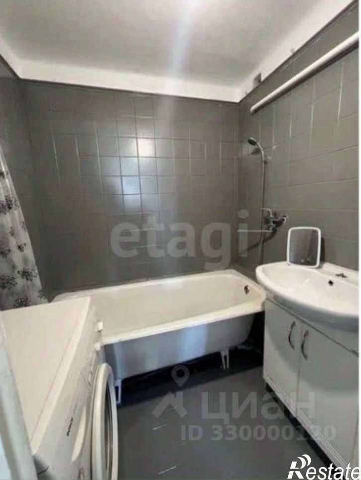 3-комн квартира улица Стара-Загора, 305,  д. 305