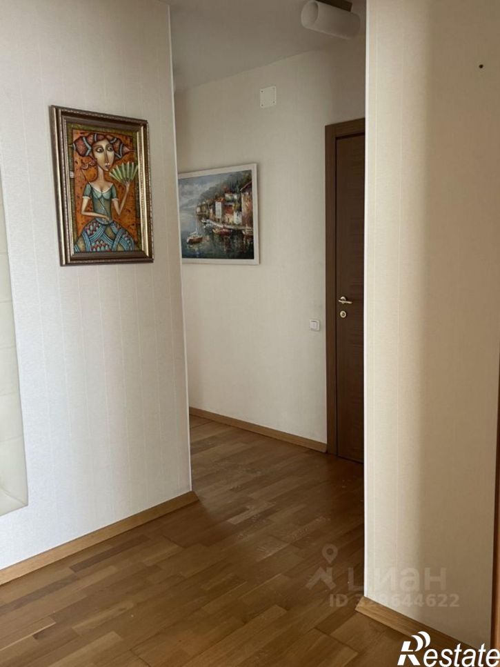 4-комн квартира улица Алексея Толстого, 26,  д. 26