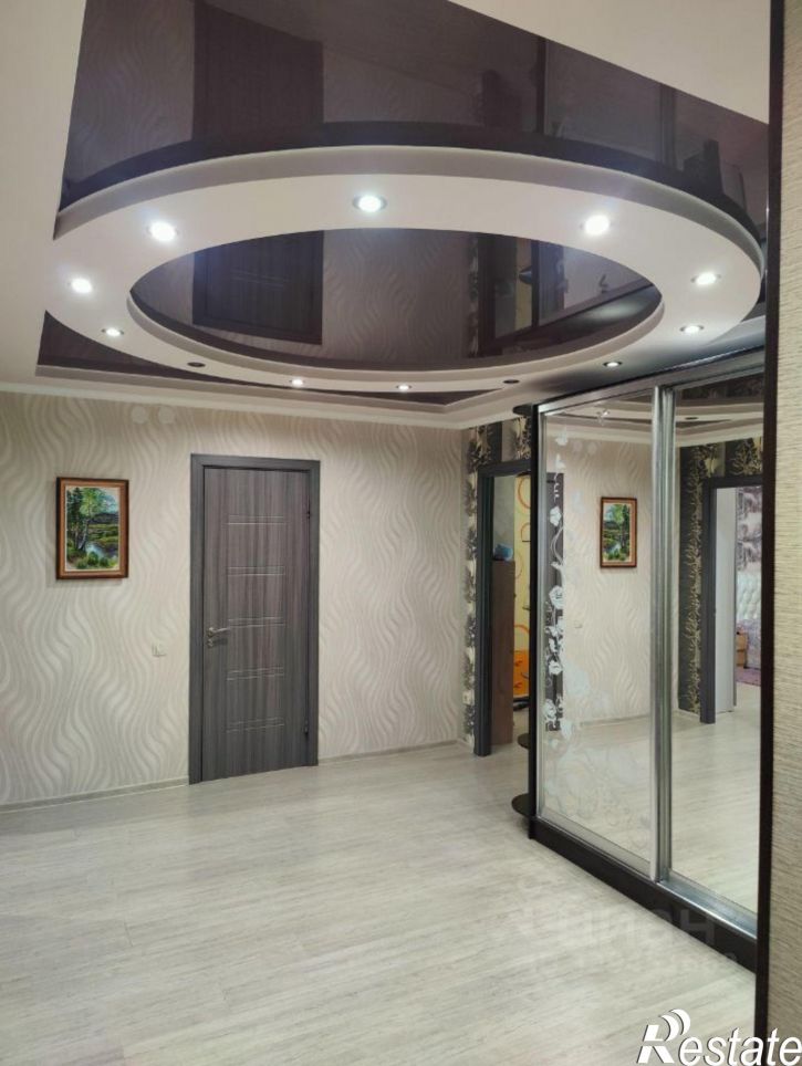 3-комн квартира ул Георгия Димитрова, 108,  д. 108