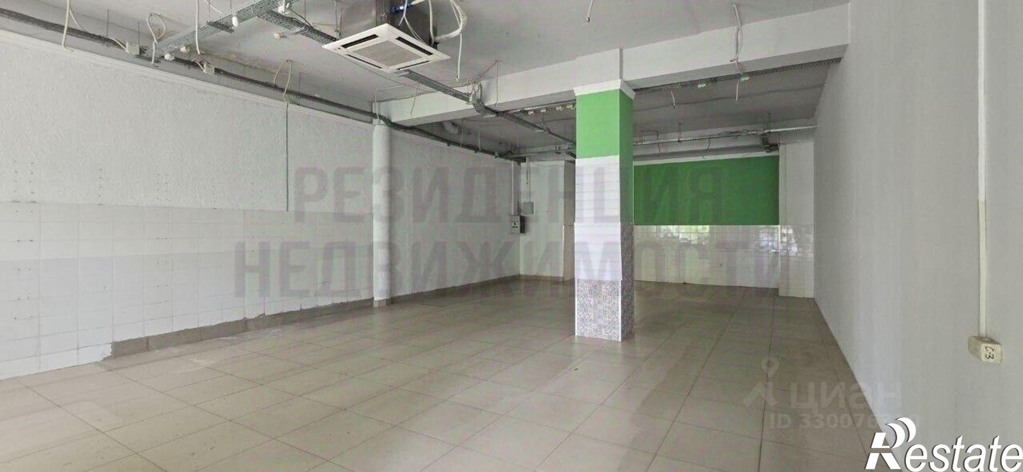 Сдать торговое помещение за 139 480 рублей на проспект Кирова