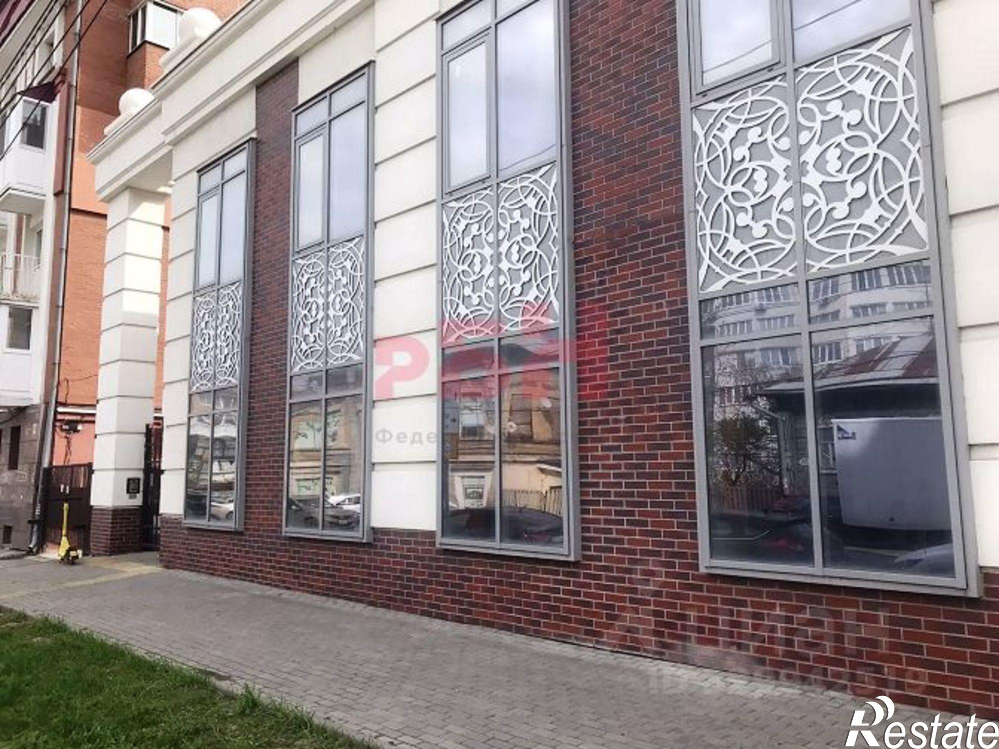 Сдать торговое помещение за 51 092 рублей на улица Водников, 33
