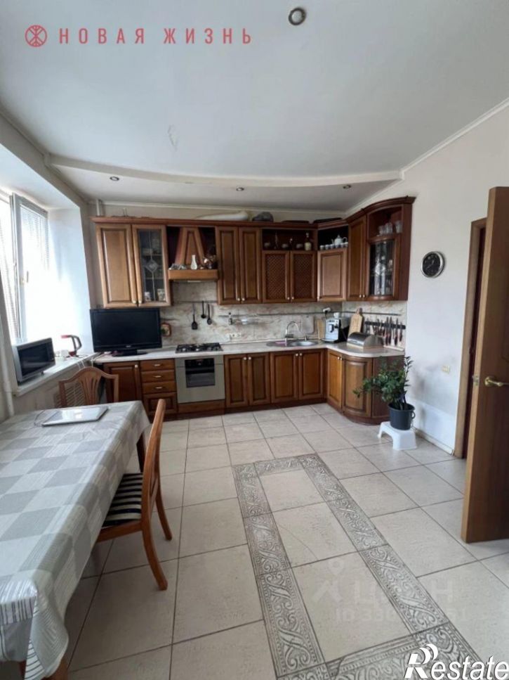 3-комн квартира Чернореченская улица, 57,  д. 57