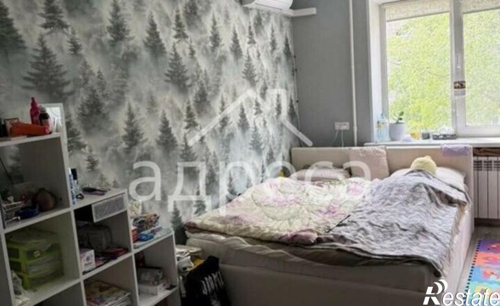 3-комн квартира пер Карякина, 1,  д. 1